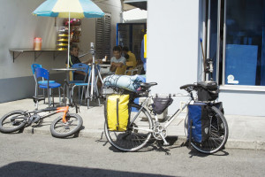 メデジン出発！