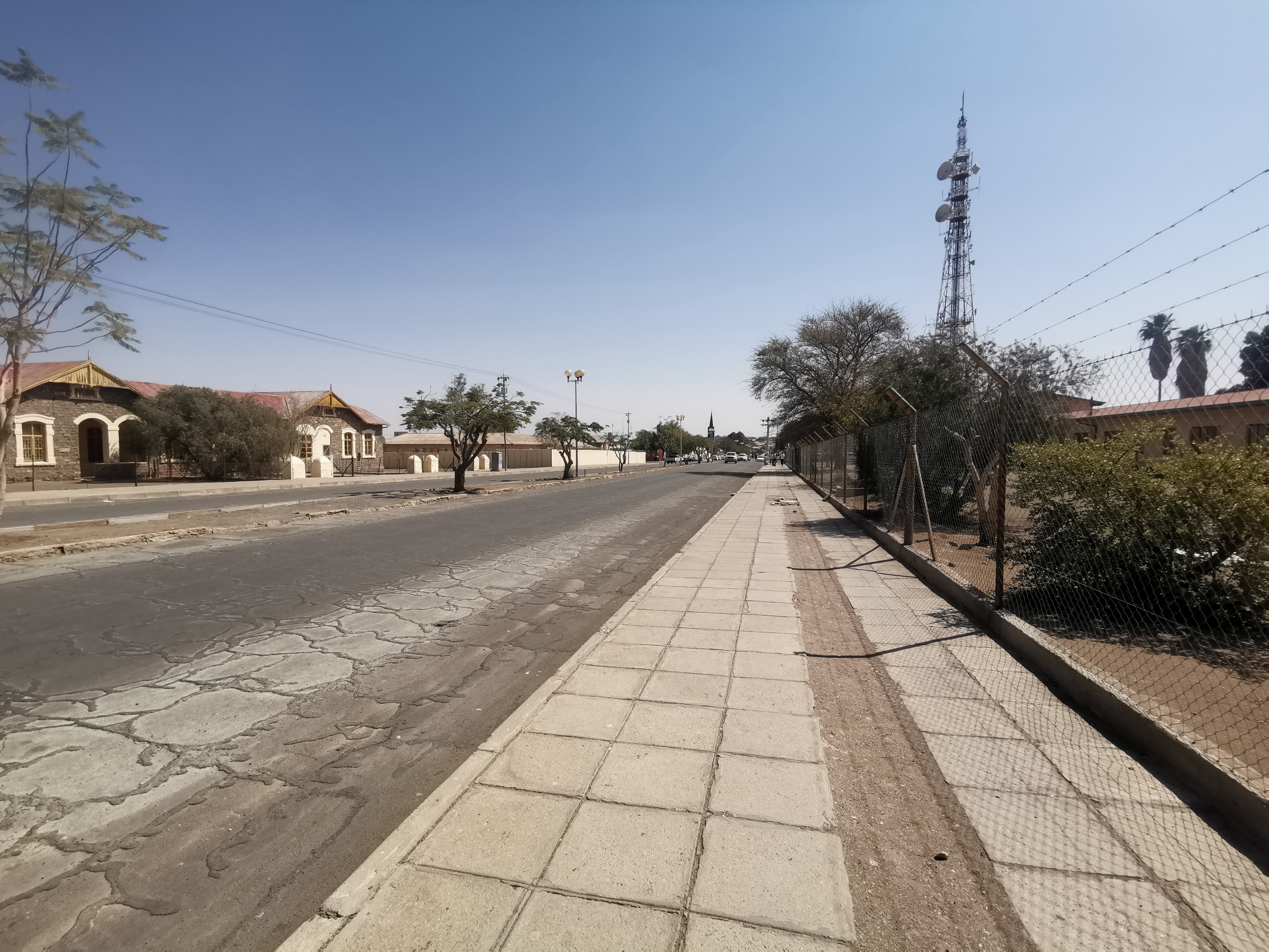 ケイトマンフープメイン通り