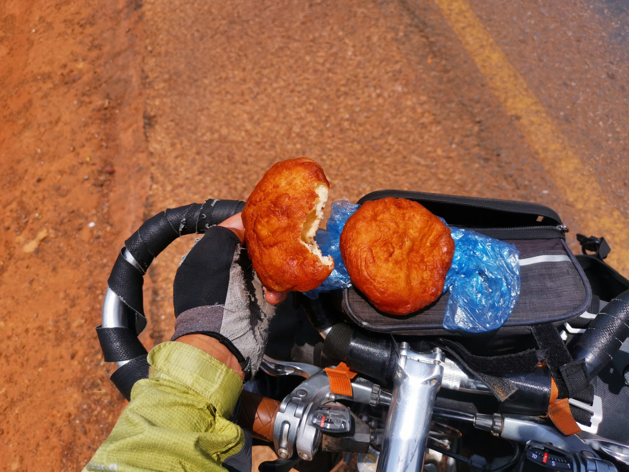 僕 の 小さな 心 と 自転車