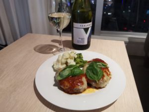 今夜はハンバーグだよ。