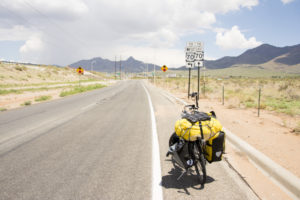 砂漠からライブ配信